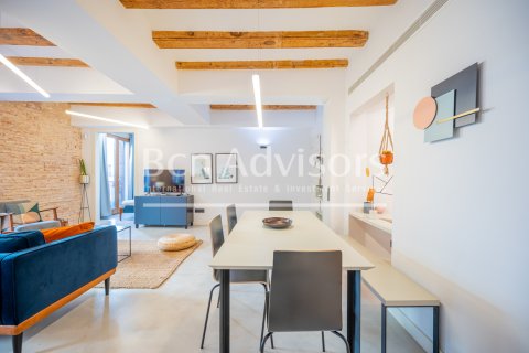 2 bedrooms apartment for sale in Barcelona, Catalonia, Spain № 2873 - photo 13