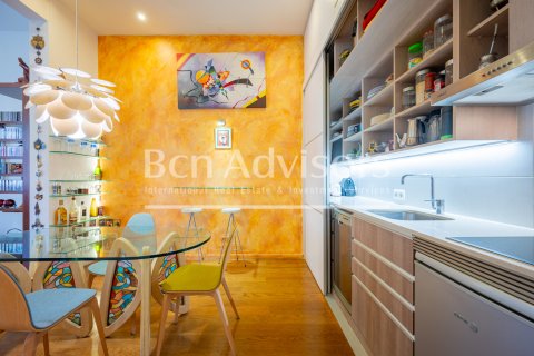2 bedrooms apartment for sale in Barcelona, Catalonia, Spain № 2874 - photo 15