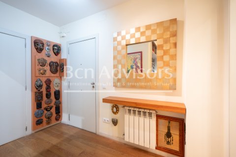 2 bedrooms apartment for sale in Barcelona, Catalonia, Spain № 2874 - photo 24