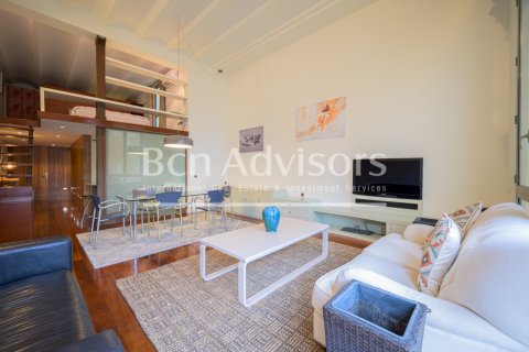 Apartamento de 2 dormitorios en venta en Barcelona, Cataluña, Spain № 2871 - foto 3