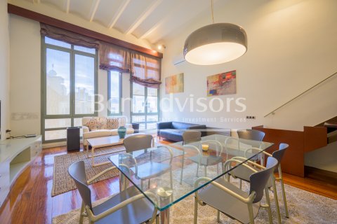 Apartamento de 2 dormitorios en venta en Barcelona, Cataluña, Spain № 2871