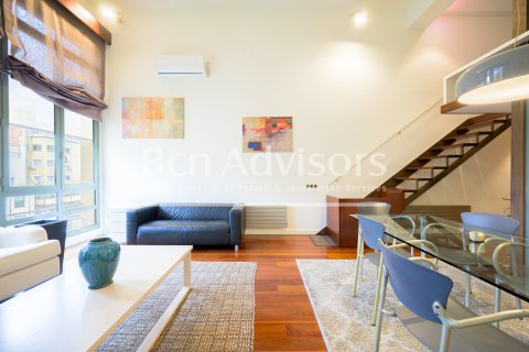 Apartamento de 2 dormitorios en venta en Barcelona, Cataluña, Spain № 2871 - foto 24