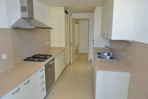 Apartamento de 4 dormitorios en venta en Barcelona, Cataluña, Spain № 7620 - foto 6