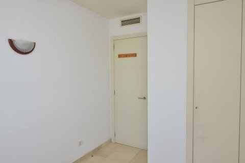 Apartamento de 4 dormitorios en venta en Barcelona, Cataluña, Spain № 7620 - foto 15