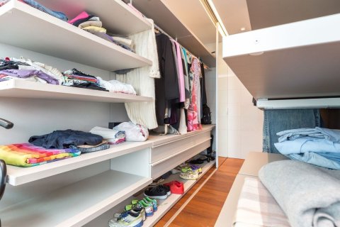 Купить квартиру в Барселона, Испания с 2 комнаты, 133м², № 7617 - фото 25