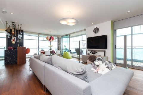 Купить квартиру в Барселона, Испания с 2 комнаты, 133м², № 7617 - фото 13