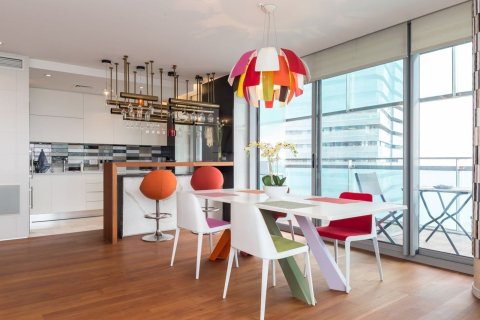 Купить квартиру в Барселона, Испания с 2 комнаты, 133м², № 7617 - фото 18