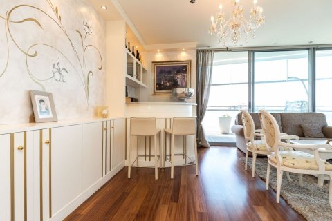 Купить квартиру в Барселона, Испания с 4 комнаты, 145м², № 7616 - фото 14