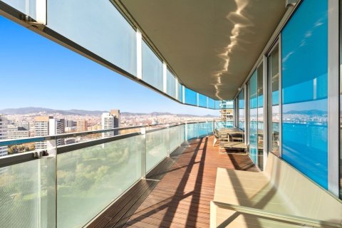 Apartamento de 3 dormitorios en venta en Barcelona, Cataluña, Spain № 7615 - foto 4