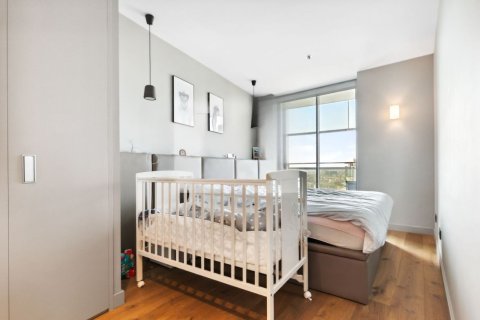 Apartamento de 3 dormitorios en venta en Barcelona, Cataluña, Spain № 7615 - foto 15