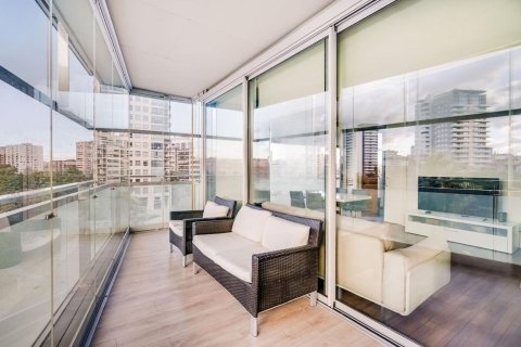 Apartamento de 3 dormitorios en venta en Barcelona, Cataluña, Spain № 7619 - foto 13