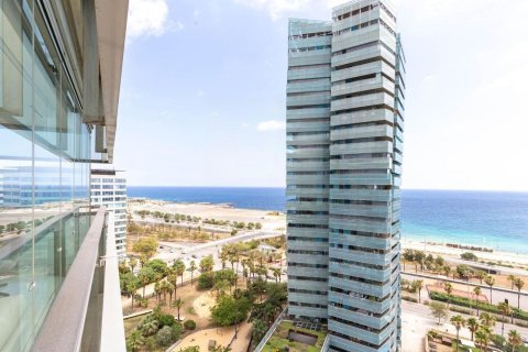 3 bedrooms apartment for sale in Barcelona, Catalonia, Spain № 7614 - photo 4