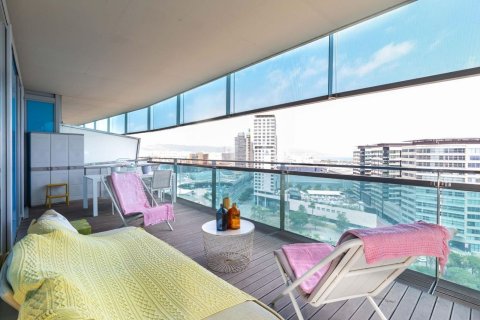 3 bedrooms apartment for sale in Barcelona, Catalonia, Spain № 7614 - photo 12