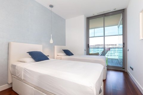3 bedrooms apartment for sale in Barcelona, Catalonia, Spain № 7614 - photo 30