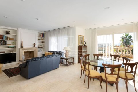 Villa de 7 dormitorios en venta en Vilassar de Dalt, Barcelona, Cataluña, Spain № 4500 - foto 3