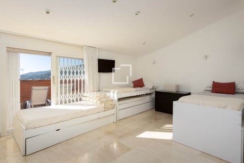 Villa de 7 dormitorios en venta en Vilassar de Dalt, Barcelona, Cataluña, Spain № 4500 - foto 25