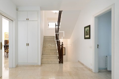 Villa de 7 dormitorios en venta en Vilassar de Dalt, Barcelona, Cataluña, Spain № 4500 - foto 16