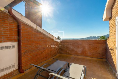 Villa de 7 dormitorios en venta en Vilassar de Dalt, Barcelona, Cataluña, Spain № 4500 - foto 18