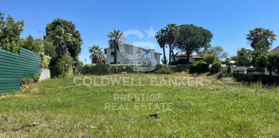Parcela de 870 m² en venta en Sant Cugat del Vallès, Barcelona, Cataluña, Spain № 5667