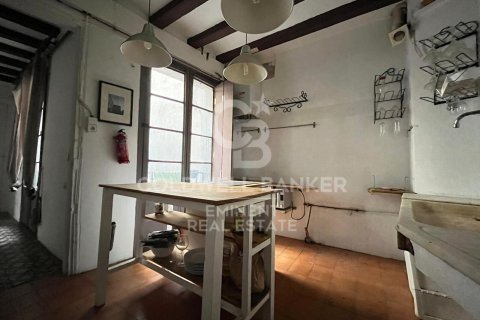Купить квартиру в Барселона, Испания с 4 спальни, 135м², № 5669 - фото 6