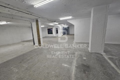 240 sq.m. commercial property for sale in Barcelona, Catalonia, Spain № 5668 - photo 3