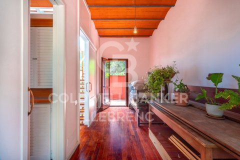 Сasa de 4 dormitorios en venta en Barcelona, Cataluña, Spain № 5665 - foto 7
