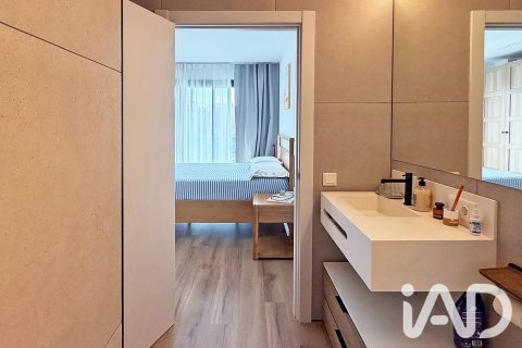 2 bedrooms apartment for sale in Barcelona, Catalonia, Spain № 8939 - photo 13