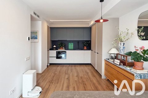 2 bedrooms apartment for sale in Barcelona, Catalonia, Spain № 8939 - photo 2