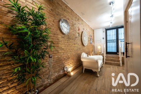 4 bedrooms duplex for sale in Barcelona, Catalonia, Spain № 8937 - photo 8
