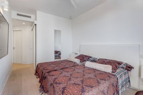 Купить квартиру в Барселона, Испания с 5 комнат, 160м², № 7283 - фото 10