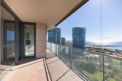 Apartamento de 4 dormitorios en venta en Barcelona, Cataluña, Spain № 7282