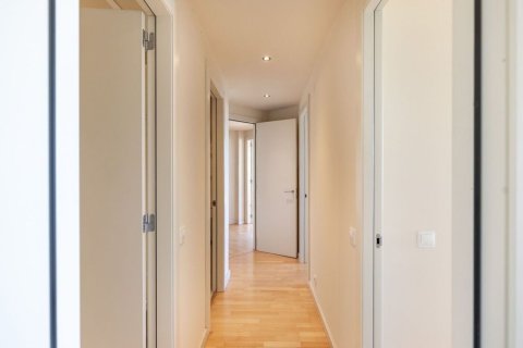 4 bedrooms apartment for sale in Barcelona, Catalonia, Spain № 7282 - photo 6