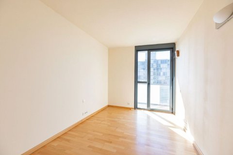 4 bedrooms apartment for sale in Barcelona, Catalonia, Spain № 7282 - photo 13