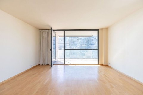 4 bedrooms apartment for sale in Barcelona, Catalonia, Spain № 7282 - photo 26