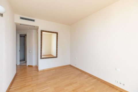 4 bedrooms apartment for sale in Barcelona, Catalonia, Spain № 7282 - photo 12