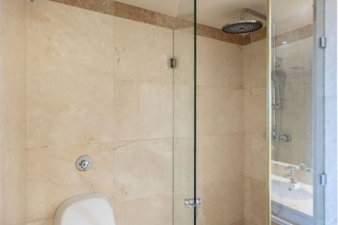 4 bedrooms apartment for sale in Barcelona, Catalonia, Spain № 7282 - photo 8