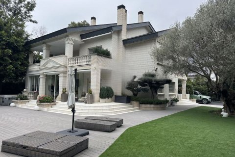 Сasa de 7 dormitorios en venta en Castelldefels, Barcelona, Cataluña, Spain № 7285