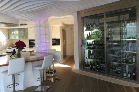 Купить дом в Кастельдефельс, Испания с 8 комнат, 642м², № 7285 - фото 22