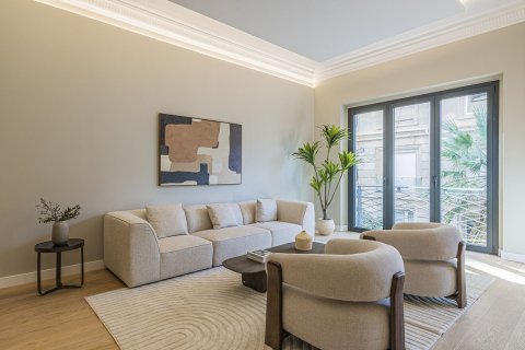 5 bedrooms apartment for sale in Barcelona, Catalonia, Spain № 7284 - photo 25