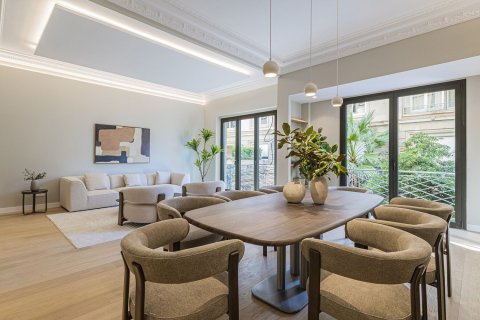 5 bedrooms apartment for sale in Barcelona, Catalonia, Spain № 7284 - photo 26