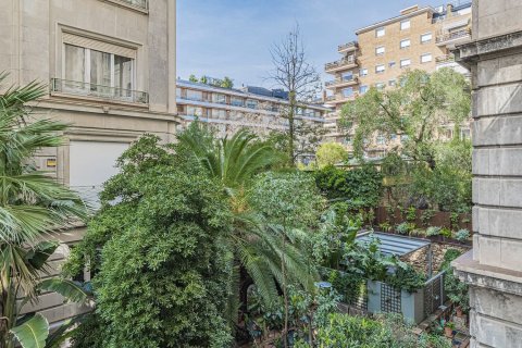 5 bedrooms apartment for sale in Barcelona, Catalonia, Spain № 7284 - photo 27