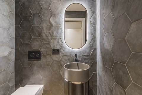 5 bedrooms apartment for sale in Barcelona, Catalonia, Spain № 7284 - photo 5