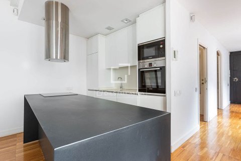 Купить квартиру в Барселона, Испания с 2 спальни, 101м², № 7281 - фото 18