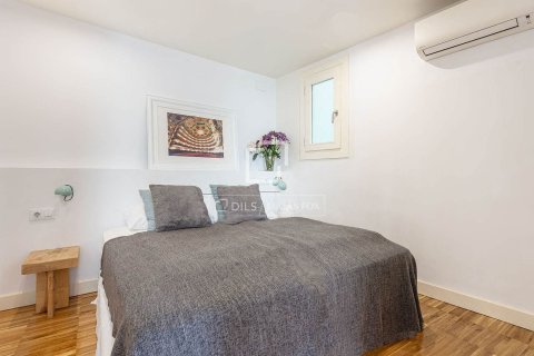 Купить квартиру в Барселона, Испания с 2 спальни, 101м², № 7281 - фото 7