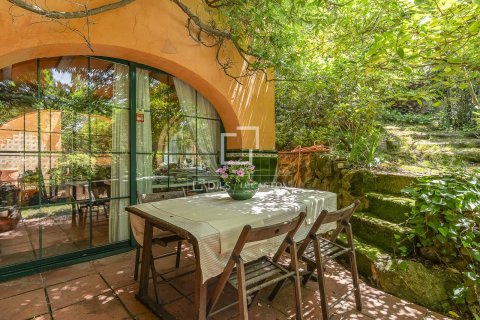 5 bedrooms villa for sale in Barcelona, Catalonia, Spain № 7279 - photo 14