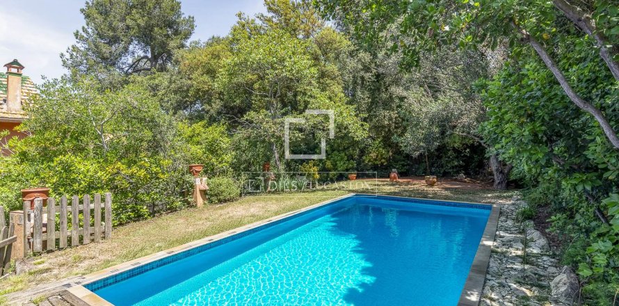 5 bedrooms villa for sale in Barcelona, Catalonia, Spain № 7279