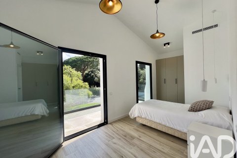 Сasa de 8 dormitorios en venta en Sant Andreu de Llavaneres, Barcelona, Cataluña, Spain № 4784 - foto 20