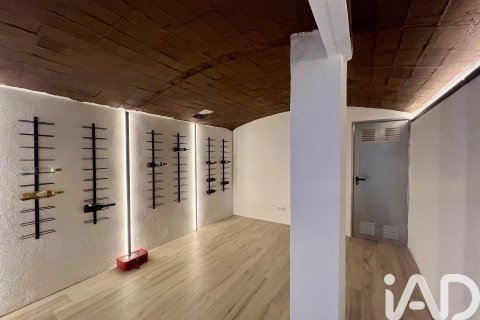 Сasa de 8 dormitorios en venta en Sant Andreu de Llavaneres, Barcelona, Cataluña, Spain № 4784 - foto 21