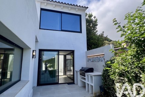 Сasa de 8 dormitorios en venta en Sant Andreu de Llavaneres, Barcelona, Cataluña, Spain № 4784 - foto 9
