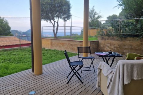 Casa adosada de 4 dormitorios en venta en Begur, Gerona, Cataluña, Spain № 4779 - foto 23